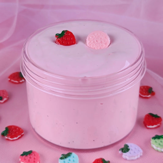 Strawberry Oreo Pudding