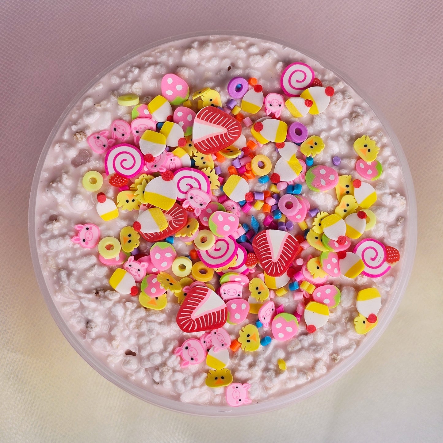 Crumbs of Strawberry Cookie